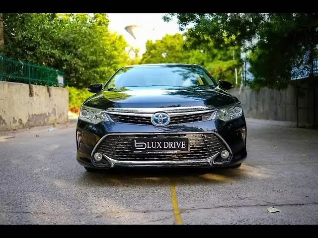 Used 2016 Toyota Camry in Delhi