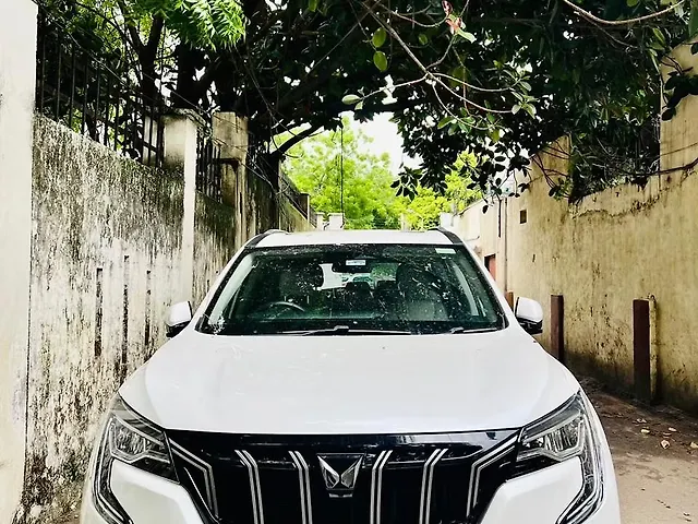 Used 2025 Mahindra XUV700 in Lucknow