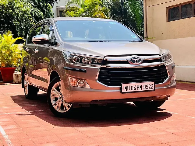 Used 2016 Toyota Innova Crysta in Mumbai