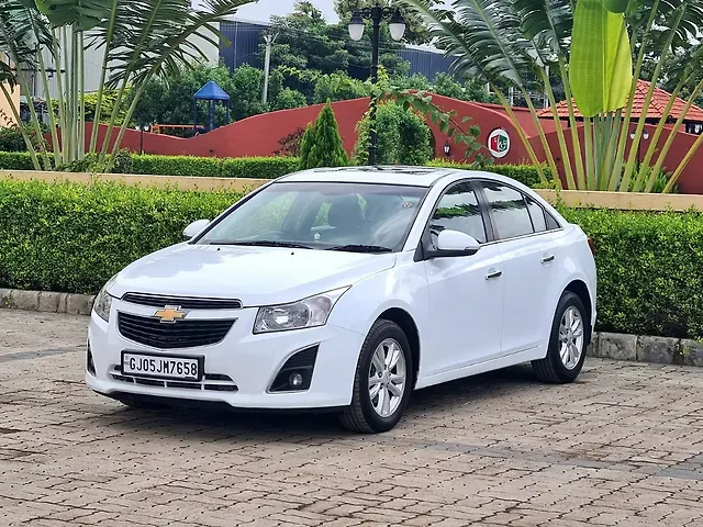 Used 2015 Chevrolet Cruze in Surat