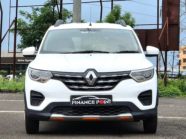 Used 2021 Renault Triber in Kolkata