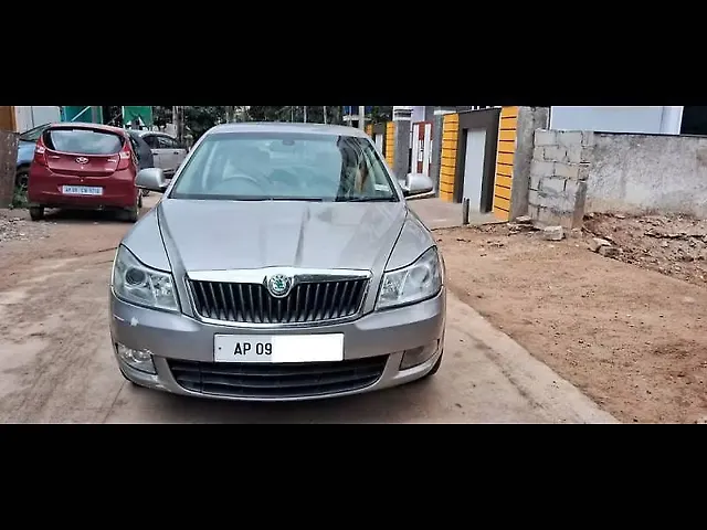 Used 2010 Skoda Laura in Hyderabad