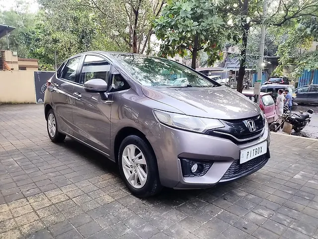 Used 2015 Honda Jazz in Mumbai