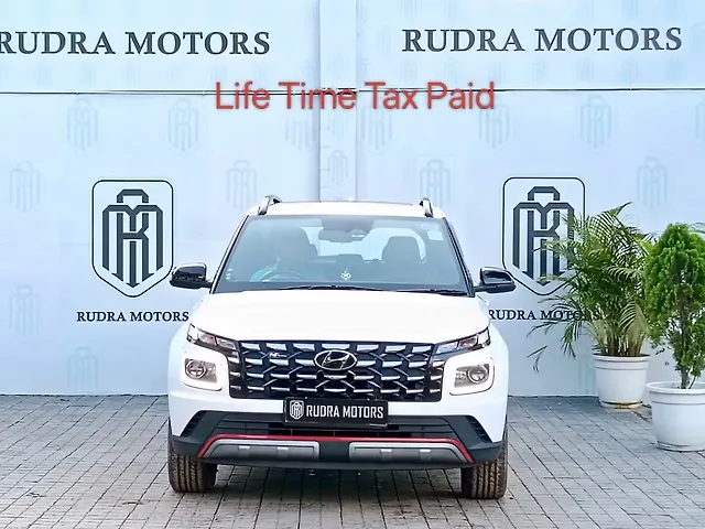 Used 2024 Hyundai Venue in Kolkata