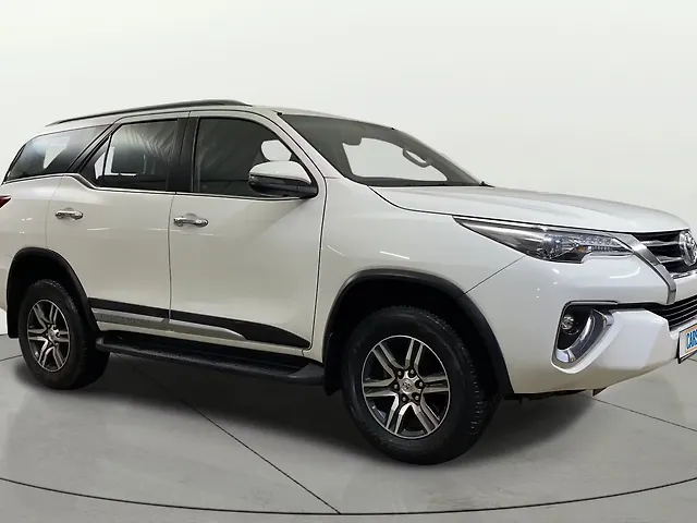 Used 2018 Toyota Fortuner in Delhi