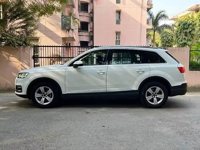 Used 2016 Audi Q7 in Delhi