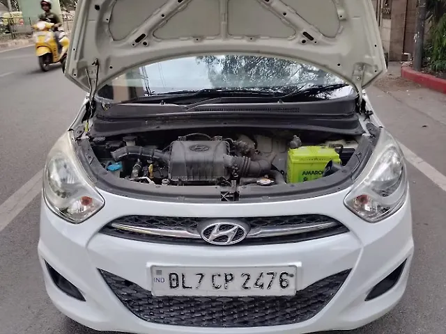 Used 2013 Hyundai i10 in Delhi