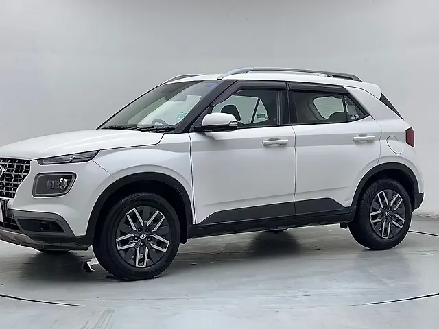 Used 2021 Hyundai Venue in Delhi