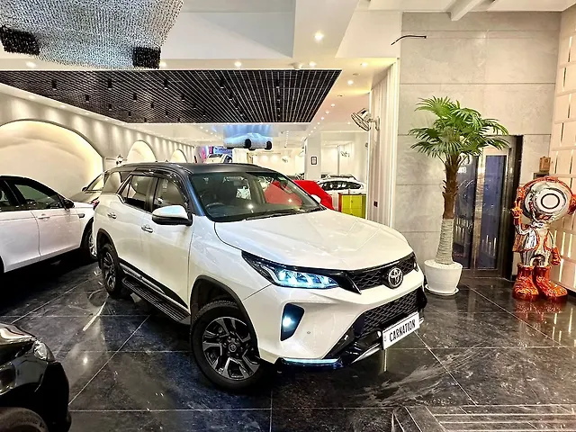 Used 2021 Toyota Fortuner in Delhi