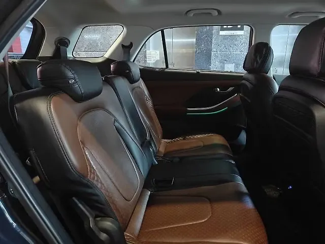 Used Hyundai Alcazar [2021-2023] Prestige 7 STR 2.0 Petrol in Ahmedabad