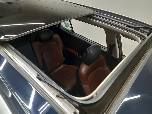 Used Hyundai Alcazar [2021-2023] Prestige 7 STR 2.0 Petrol in Ahmedabad