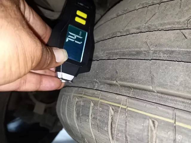 Used Hyundai Alcazar [2021-2023] Prestige 7 STR 2.0 Petrol in Ahmedabad