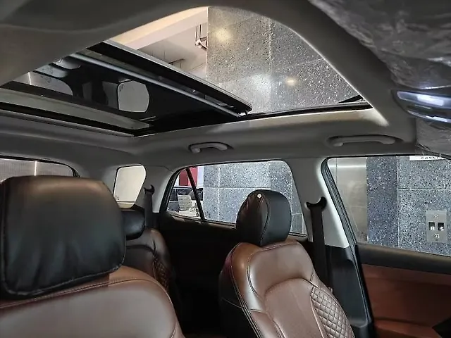 Used Hyundai Alcazar [2021-2023] Prestige 7 STR 2.0 Petrol in Ahmedabad