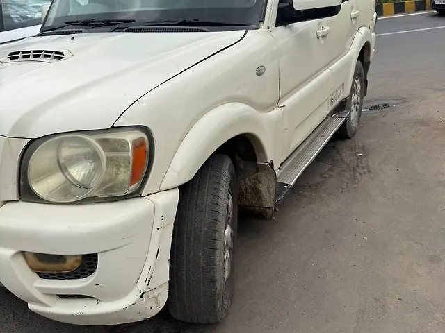 Used Mahindra Scorpio [2009-2014] VLX 2WD BS-IV in Vadodara