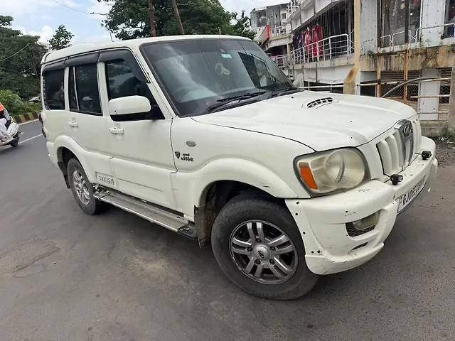 Used Mahindra Scorpio [2009-2014] VLX 2WD BS-IV in Vadodara