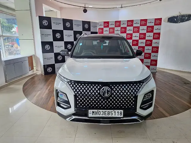 Used 2023 MG Hector Plus in Mumbai