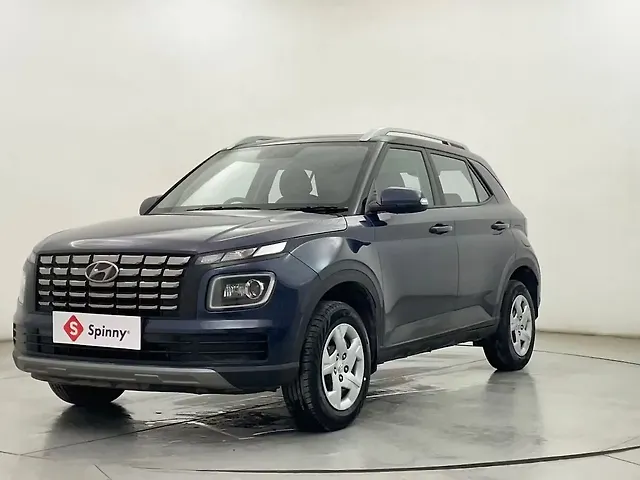 Used 2023 Hyundai Venue in Chennai