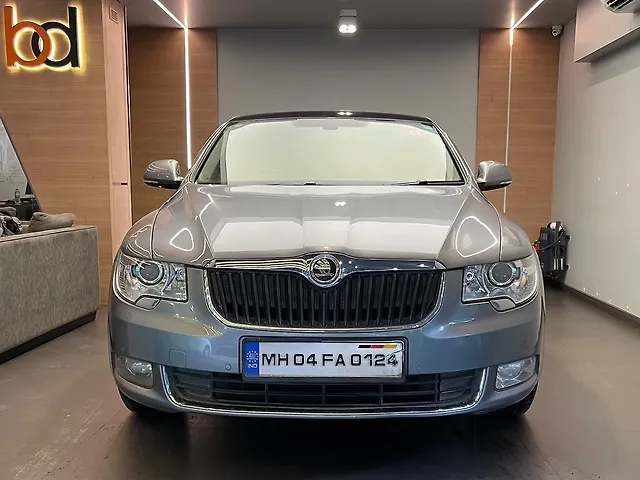 Used 2011 Skoda Superb in Mumbai