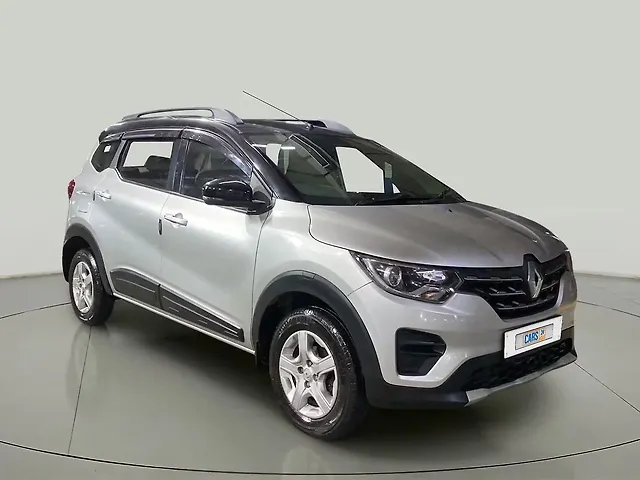 Used 2022 Renault Triber in Kolkata