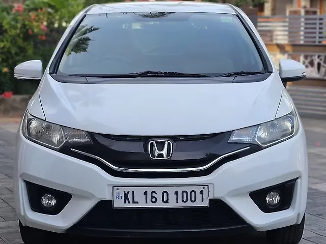 Used 2016 Honda Jazz in Thiruvananthapuram Used 2016 Honda Jazz in Thiruvananthapuram