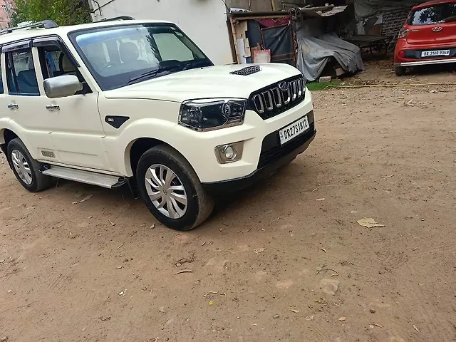Used 2022 Mahindra Scorpio in Muzaffurpur