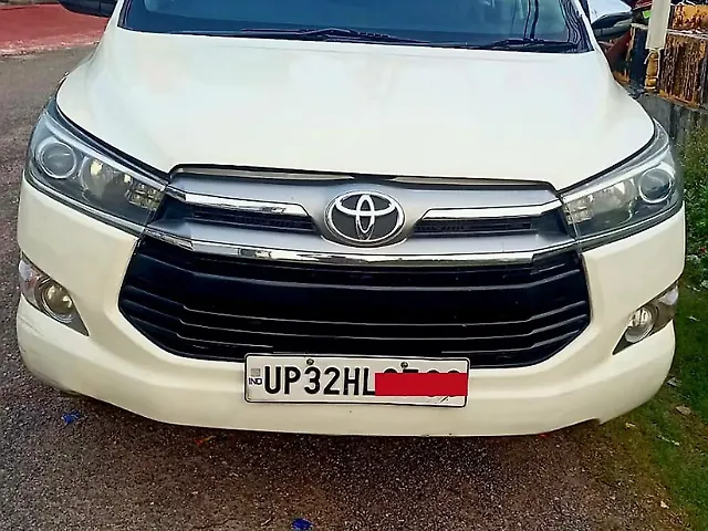 Used 2016 Toyota Innova Crysta in Lucknow