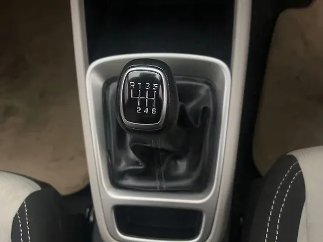 Used Hyundai Venue [2022-2023] S (O) 1.0 Turbo iMT in Hyderabad