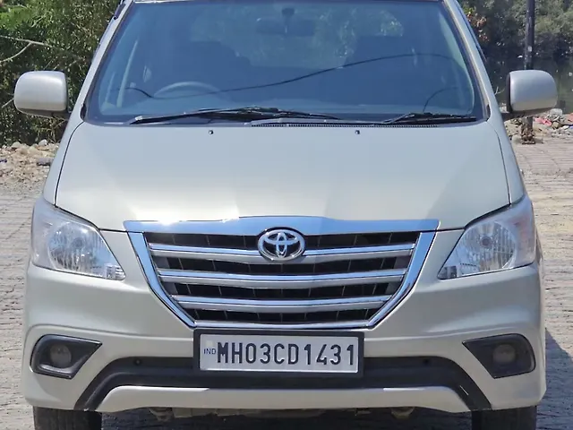 Used 2016 Toyota Innova in Mumbai