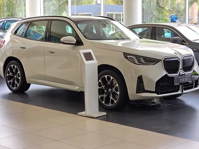 Used BMW X3 xDrive20 Petrol 2.0L Turbo Automatic in Indore Used BMW X3 xDrive20 Petrol 2.0L Turbo Automatic in Indore