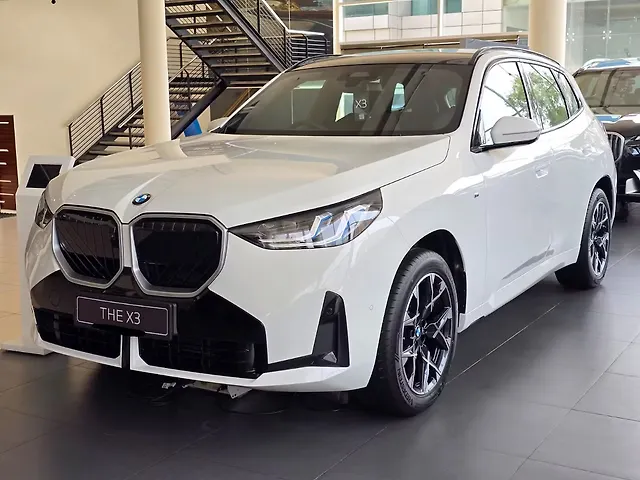 Used BMW X3 xDrive20 Petrol 2.0L Turbo Automatic in Indore Used BMW X3 xDrive20 Petrol 2.0L Turbo Automatic in Indore