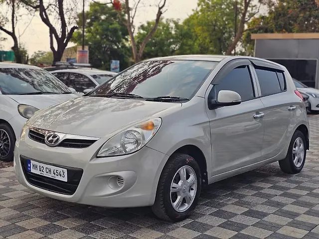 Used Hyundai i20 [2010-2012] Sportz 1.2 BS-IV in Nashik