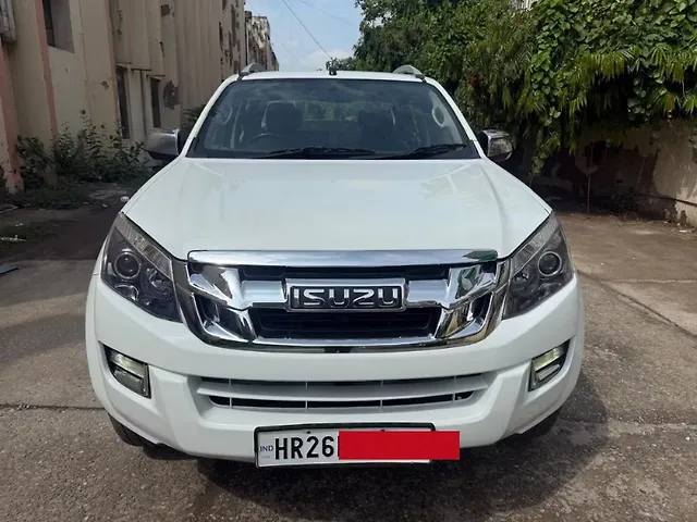 Used 2019 Isuzu D-Max V-Cross in Delhi