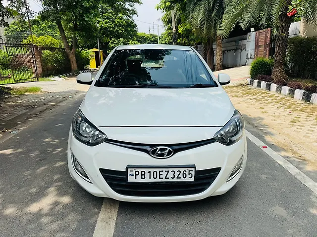 Used 2014 Hyundai i20 in Ludhiana