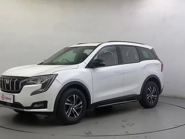 Used 2022 Mahindra XUV700 in Ahmedabad