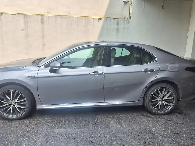 Used Toyota Camry [2022-2024] Hybrid in Meerut