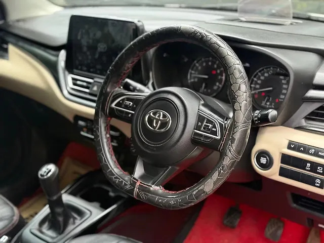 Used Toyota Glanza V Petrol Manual in Mumbai