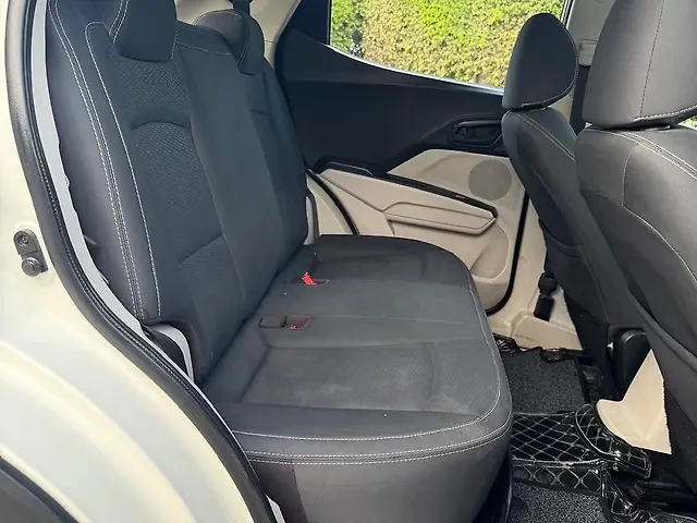 Used Mahindra XUV300 [2019-2024] W6 1.2 Petrol in Kharar