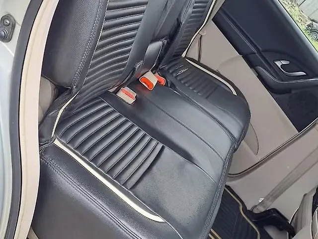 Used Mahindra XUV500 [2015-2018] W6 in Rudrapur