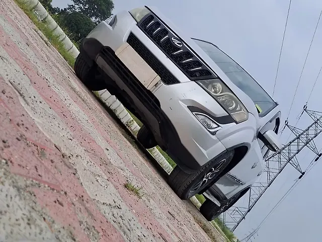 Used Mahindra XUV500 [2015-2018] W6 in Rudrapur