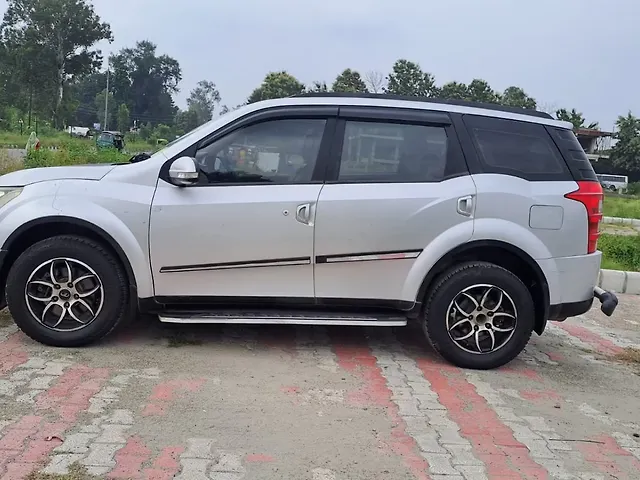Used Mahindra XUV500 [2015-2018] W6 in Rudrapur