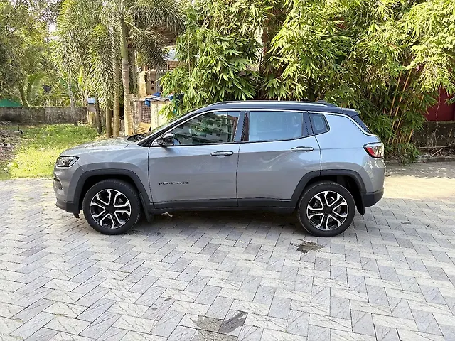 Used Jeep Compass Limited (O) 2.0 Diesel 4x4 AT [2021] in Thiruvananthapuram
