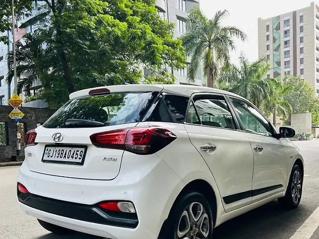 Used Hyundai Elite i20 [2019-2020] Asta 1.2 (O) CVT [2019-2020] in Surat