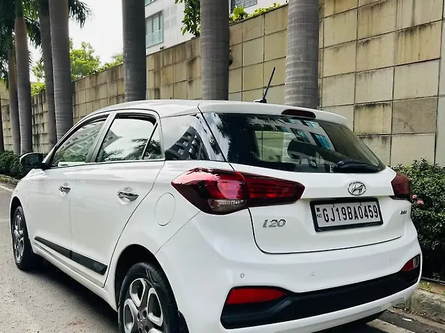 Used Hyundai Elite i20 [2019-2020] Asta 1.2 (O) CVT [2019-2020] in Surat