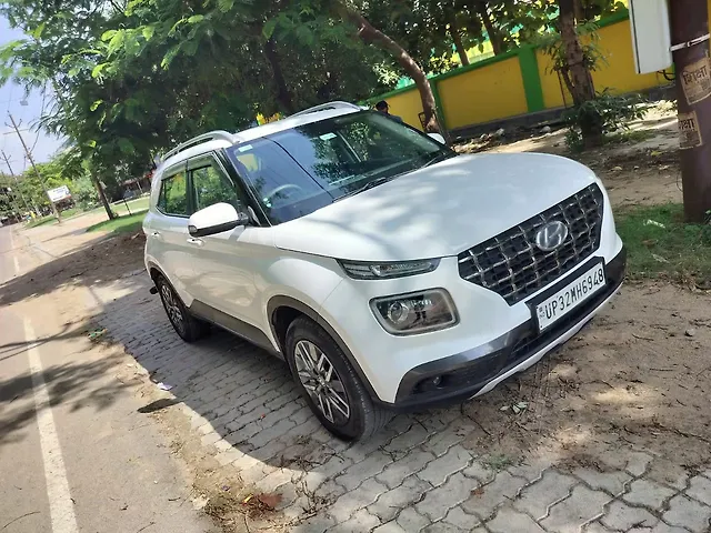 Used 2021 Hyundai Venue in Lucknow