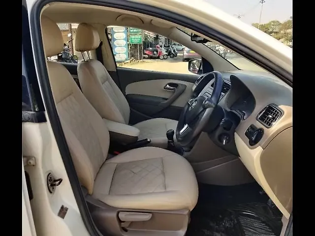 Used Skoda Rapid [2014-2015] 1.5 TDI CR Ambition with Alloy Wheels in Pune