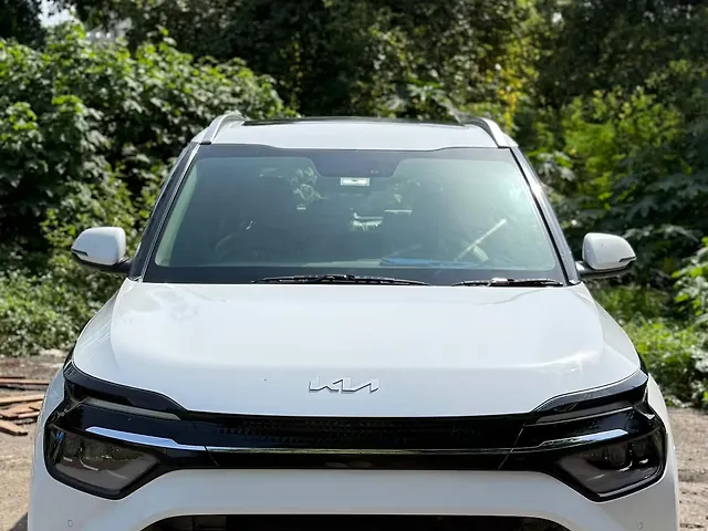 Used 2022 Kia Carens in Mumbai Used 2022 Kia Carens in Mumbai