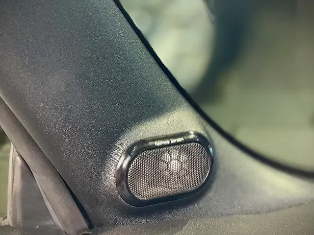 Used Mini Cooper Convertible S in Delhi
