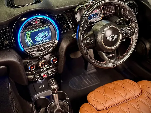 Used Mini Cooper Convertible S in Delhi