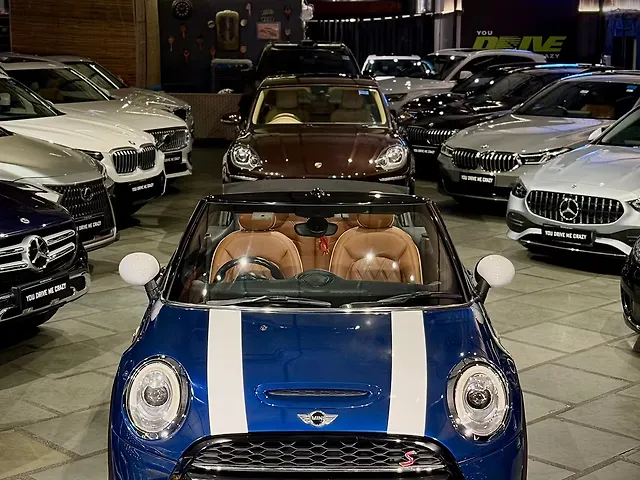 Used Mini Cooper Convertible S in Delhi