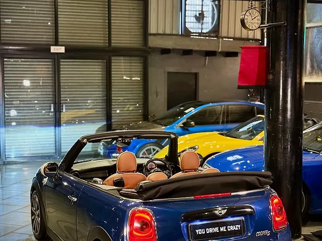 Used Mini Cooper Convertible S in Delhi
